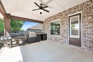 6043 Huntington Creek Blvd, Pensacola, FL 32526 - Photo 8