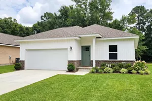 3028 N 11th Ave, Milton, FL 32583 - Photo 1