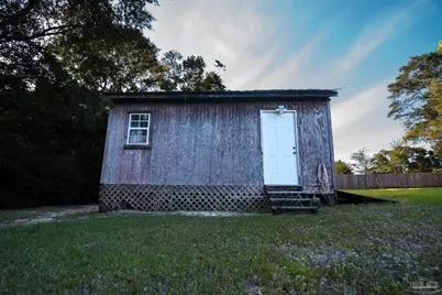 846 Candy Ln, Cantonment, FL 32533 - Photo 12