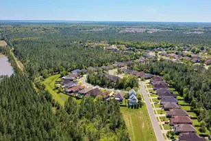 8725 Rush Ln, Pensacola, FL 32526 - Photo 50