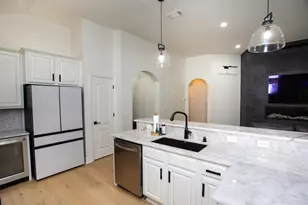 8725 Rush Ln, Pensacola, FL 32526 - Photo 14