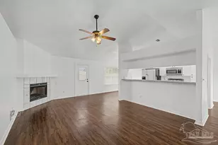412 Strandview Dr, Pensacola, FL 32534 - Photo 6