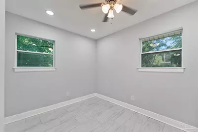 212 Shadow Lawn Ln, Pensacola, FL 32507 - Photo 10