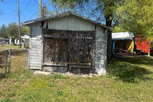 103 NW Kalash Rd, Pensacola, FL 32507 - Photo 14