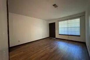 718 Mills Ave, Pensacola, FL 32507 - Photo 2