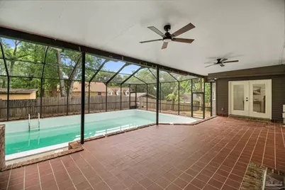 5720 Avenida Robledal, Pensacola, FL 32504 - Photo 2