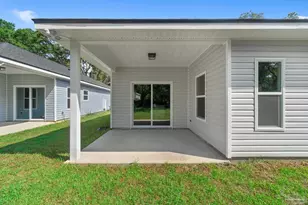 8302 Vickie St, Pensacola, FL 32514 - Photo 4