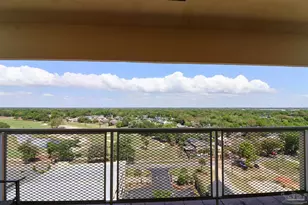 825 Bayshore Dr, Pensacola, FL 32507 - Photo 8