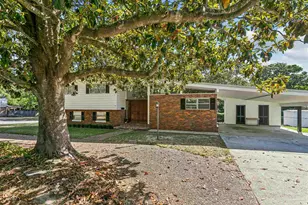 204 Poinciana Dr, Gulf Breeze, FL 32561 - Photo 36