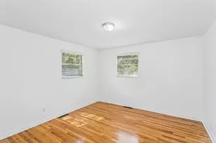 204 Poinciana Dr, Gulf Breeze, FL 32561 - Photo 22