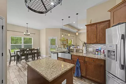8135 Nevada St, Navarre, FL 32566 - Photo 14