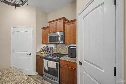 8135 Nevada St, Navarre, FL 32566 - Photo 12