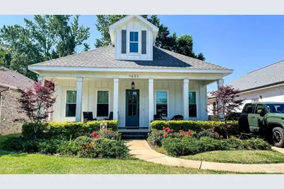 1633 E Hatton St, Pensacola, FL 32503 - Photo 1