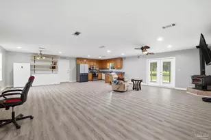 9460 American Farms Rd, Milton, FL 32583 - Photo 8