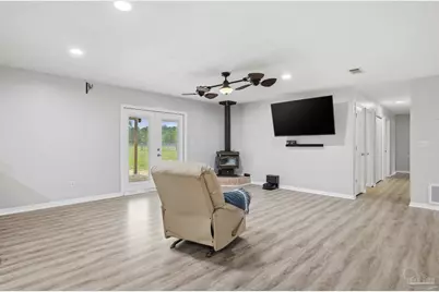 9460 American Farms Rd, Milton, FL 32583 - Photo 2