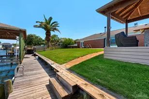 934 Aquamarine Dr, Gulf Breeze, FL 32563 - Photo 30