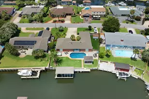 934 Aquamarine Dr, Gulf Breeze, FL 32563 - Photo 50