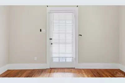 301 N F St, Pensacola, FL 32501 - Photo 8