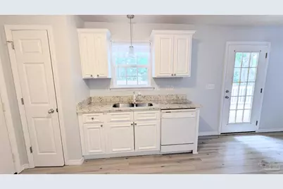 2758 Manuel Cir, Lillian, AL 36549 - Photo 8