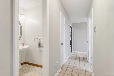 7227 Shelby Ln, Pensacola, FL 32526 - Photo 22