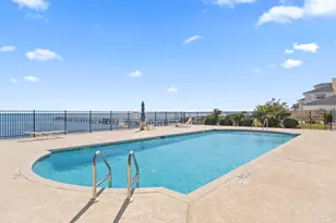 825 Bayshore Dr, Pensacola, FL 32507 - Photo 6