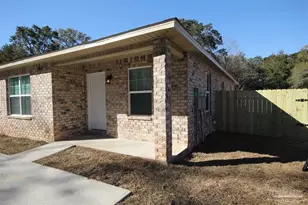 3417 W Fisher St, Pensacola, FL 32505 - Photo 2