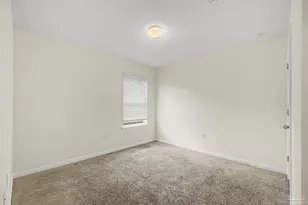 5886 Blackhorse Cir, Pensacola, FL 32526 - Photo 8