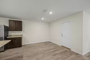 5886 Blackhorse Cir, Pensacola, FL 32526 - Photo 18