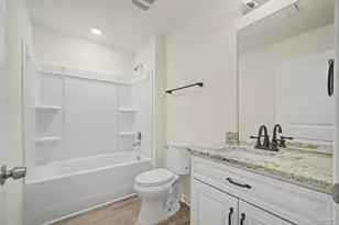 5886 Blackhorse Cir, Pensacola, FL 32526 - Photo 6