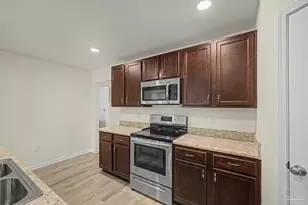 5886 Blackhorse Cir, Pensacola, FL 32526 - Photo 16