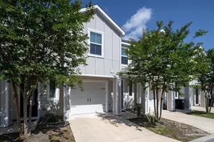 266 Junction Ave, Pensacola, FL 32502 - Photo 2