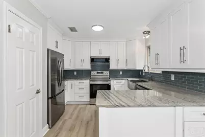 312 Florida Ave, Gulf Breeze, FL 32561 - Photo 16