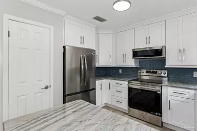 312 Florida Ave, Gulf Breeze, FL 32561 - Photo 16