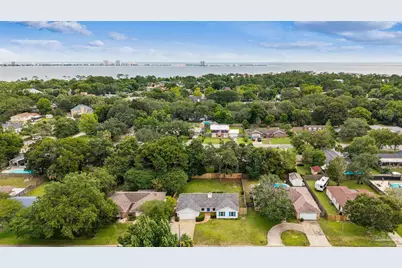312 Florida Ave, Gulf Breeze, FL 32561 - Photo 36