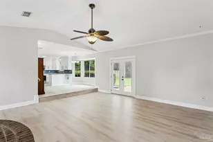 312 Florida Ave, Gulf Breeze, FL 32561 - Photo 12