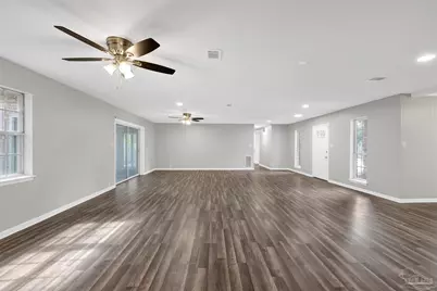 302 Teakwood Cir, Pensacola, FL 32506 - Photo 12