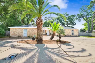 302 Teakwood Cir, Pensacola, FL 32506 - Photo 2