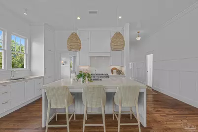 1524 E Strong St, Pensacola, FL 32501 - Photo 14