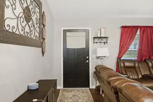 9141 Haley Ln, Pensacola, FL 32534 - Photo 4