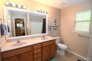 6495 Flagler Dr, Gulf Breeze, FL 32563 - Photo 24