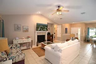 6495 Flagler Dr, Gulf Breeze, FL 32563 - Photo 1