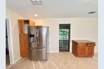 6384 Confederate Dr, Pensacola, FL 32503 - Photo 12