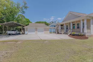 1636 Moonraker Dr, Milton, FL 32583 - Photo 4