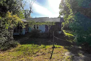 5284 Broad St, Milton, FL 32570 - Photo 2