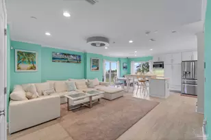 940 Sound Harbor Cir, Gulf Breeze, FL 32563 - Photo 8