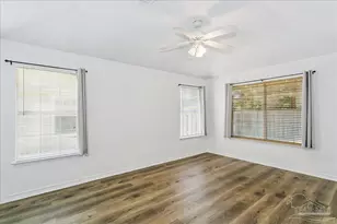 1149 Sweetbriar St, Cantonment, FL 32533 - Photo 6