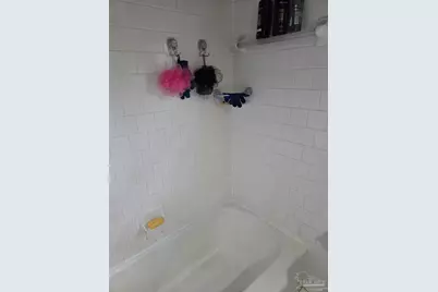 120 Country Club Rd, Pensacola, FL 32507 - Photo 20