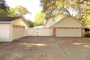 10375 O Daniel Dr, Pensacola, FL 32514 - Photo 4