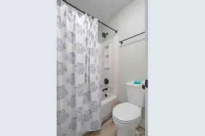 5001 Grande Dr #1621, Pensacola, FL 32504 - Photo 16