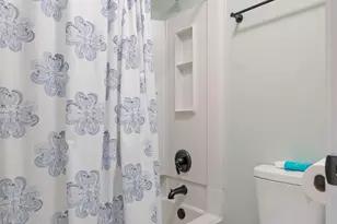 5001 Grande Dr, Pensacola, FL 32504 - Photo 16